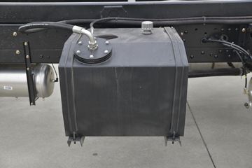 ����ʮͨ ��� 270���� 6X4 �泵�������䳵(��һ�����Ƹ�)(STQ5258JSQS5)ͼƬ