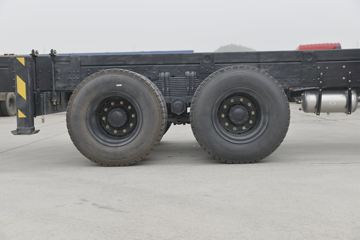 ����ʮͨ ��� 270���� 6X4 �泵�������䳵(��һ�����Ƹ�)(STQ5258JSQS5)ͼƬ