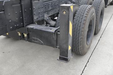 ����ʮͨ ��� 270���� 6X4 �泵�������䳵(��һ�����Ƹ�)(STQ5258JSQS5)ͼƬ