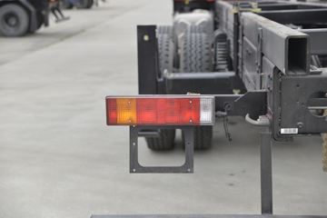 ����ʮͨ ��� 270���� 6X4 �泵�������䳵(��һ�����Ƹ�)(STQ5258JSQS5)ͼƬ