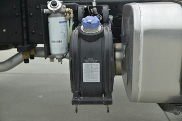 ����ʮͨ ��� 270���� 6X4 �泵�������䳵(��һ�����Ƹ�)(STQ5258JSQS5)ͼƬ