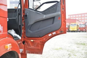 һ����� ��J6P�ؿ� �ʻݰ�2.0 460���� 6X4 AMT�Զ���ǣ����(CA4250P66K24T1A1E5)ͼƬ