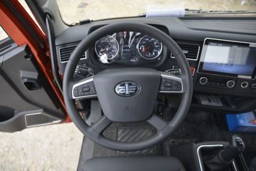 һ����� J6L�п� 2020�� ��Ӣ�� 240���� 4X2 6.2�������ػ���(CA1180P62K1L4E5)ͼƬ