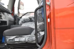 一汽解放 J6L中卡 2020款 精英版 240马力 4X2 6.2米栏板载货车(CA1180P62K1L4E5)