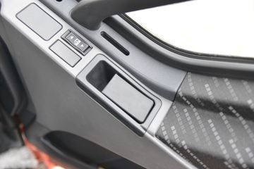 һ����� ��J6P�ؿ� �ʻݰ�2.0 460���� 6X4 AMT�Զ���ǣ����(CA4250P66K24T1A1E5)ͼƬ