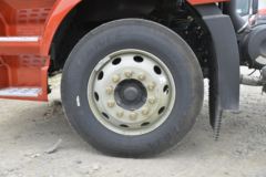 一汽解放 J6L中卡 2020款 精英版 240马力 4X2 6.2米栏板载货车(CA1180P62K1L4E5)