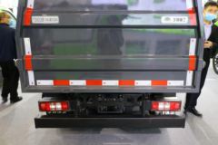 郑州宇通 W4轻卡 4.5T 4X2 纯电动厢式垃圾车(YTZ5040ZXLD0BEV)