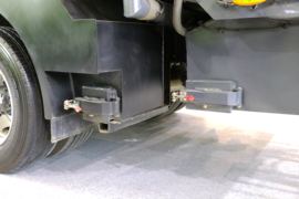 郑州宇通 宇通牌&nbsp;垃圾运输车底盘图片