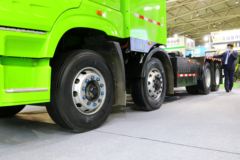 郑州宇通 W32 32T 8X4 纯电动车厢可卸式垃圾车(YTZ5320ZXXD0BEV)
