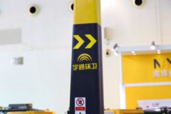 郑州宇通 W32 32T 8X4 纯电动车厢可卸式垃圾车(YTZ5320ZXXD0BEV)