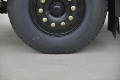 三环十通 昊龙中卡 270马力 8X2 7米自卸车(中桥提升)(STQ3317L14Y3A5)
