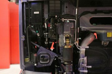 �й����� HOWO TH7�ؿ� ��Ӯ�� 480���� 6X4 AMT�Զ���ǣ����ͼƬ