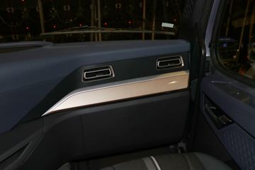 �й����� HOWO TH7�ؿ� ��Ӯ�� 480���� 6X4 AMT�Զ���ǣ����ͼƬ