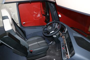 �й����� HOWO TH7�ؿ� ��Ӯ�� 480���� 6X4 AMT�Զ���ǣ����ͼƬ