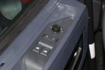 �й����� HOWO TH7�ؿ� ��Ӯ�� 480���� 6X4 AMT�Զ���ǣ����ͼƬ