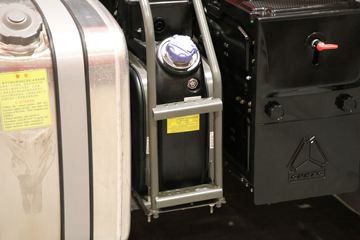 �й����� HOWO TH7�ؿ� ��Ӯ�� 480���� 6X4 AMT�Զ���ǣ����ͼƬ