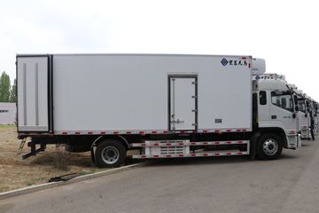 江淮德沃斯底盘&nbsp;冷藏车外观图片