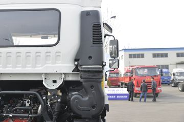 ���� ����˹Q9 220���� 4X2 6.78���Ű��դʽ�ػ���(����)(HFC5181CCYB80K1E2S)ͼƬ