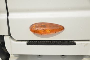 ���� ����˹Q9 220���� 4X2 6.78���Ű��դʽ�ػ���(����)(HFC5181CCYB80K1E2S)ͼƬ