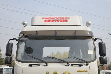 ���� ����˹Q9 220���� 4X2 6.78���Ű��դʽ�ػ���(����)(HFC5181CCYB80K1E2S)ͼƬ