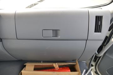 ���� ����˹Q9 220���� 4X2 6.78���Ű��դʽ�ػ���(����)(HFC5181CCYB80K1E2S)ͼƬ