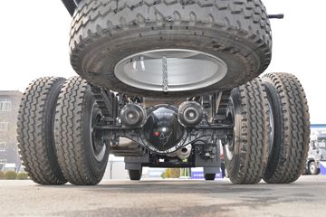 ���� ����˹Q9 220���� 4X2 6.78���Ű��դʽ�ػ���(����)(HFC5181CCYB80K1E2S)ͼƬ