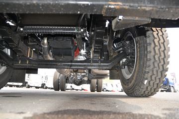 ���� ����˹Q9 220���� 4X2 6.78���Ű��դʽ�ػ���(����)(HFC5181CCYB80K1E2S)ͼƬ