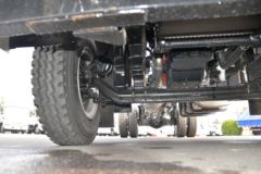 江淮 德沃斯Q9 220马力 4X2 6.78米排半仓栅式载货车(国六)(HFC5181CCYB80K1E2S)