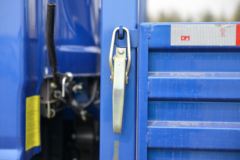 江淮 德沃斯V8 大金牛mini 170马力 5.48米排半栏板载货车(国六)(HFC1140P61K1D7S)