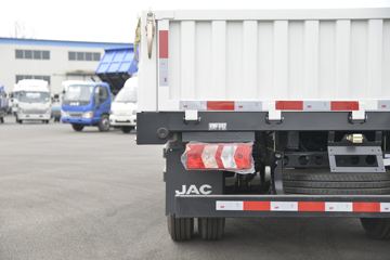 ���� ����J6 143���� 4.18�׵��������ῨͼƬ