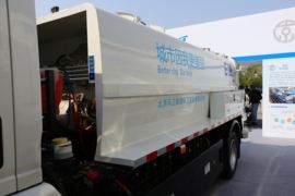 比亚迪底盘&nbsp;垃圾运输车上装图片