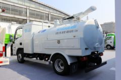 上汽跃进 ES70 4X2 纯电动吸粪车(亚洁牌)(BQJ5040GXEEV)