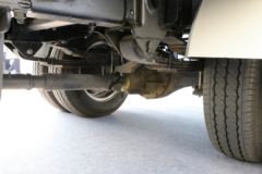 上汽跃进 ES70 4X2 纯电动吸粪车(亚洁牌)(BQJ5040GXEEV)