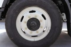 上汽跃进 FH500 4X2 燃料电池扫路车(福龙马牌)(FLM5120TSLNJFCEV) 上汽跃进 FH500 4X2 燃料电池扫路车(福龙马牌)(FLM5120TSLNJFCEV)