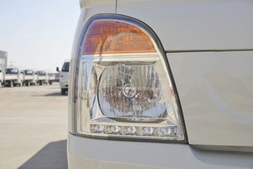 ���� ��X1 2.0L 122���� CNG 3��˫������΢��(KMC1039NG318S6)ͼƬ