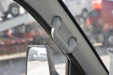 ���� ��X1 2.0L 122���� CNG 3��˫������΢��(KMC1039NG318S6)ͼƬ