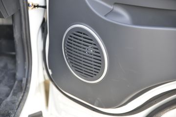 ���� ��X1 2.0L 122���� CNG 3��˫������΢��(KMC1039NG318S6)ͼƬ