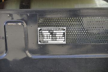 ���� ��X1 2.0L 122���� CNG 3��˫������΢��(KMC1039NG318S6)ͼƬ