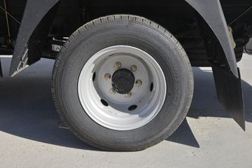 ���� ��X1 2.0L 122���� CNG 3��˫������΢��(KMC1039NG318S6)ͼƬ