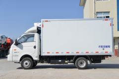 凯马 锐航X1 113马力 4X2 3.6米冷藏车(KMC5031XLCQ318D6)