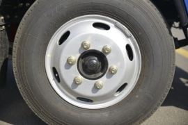 HK8&nbsp;自卸车底盘                                                图片