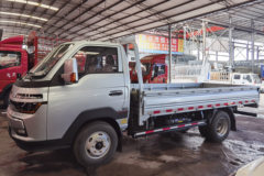 小将 载货车
