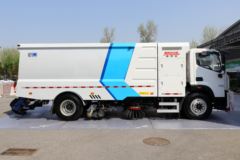 福田 欧航 4X2 纯电动洗扫车(普罗科)(BJ5182TXSEV-H1)