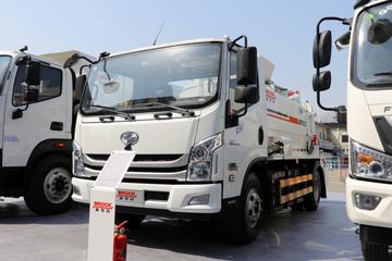 上汽跃进底盘&nbsp;垃圾运输车外观图片