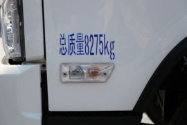 福田欧马可底盘 垃圾运输车外观图片