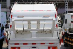 福田 欧马可S3 156马力 4X2 压缩式垃圾车(国六)(普罗科)(BJ5084ZYSE6-H1)