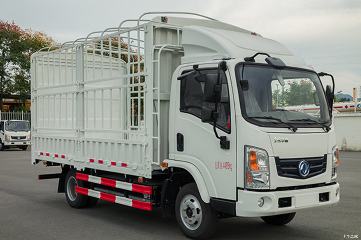 东风华神 HD 4.5T 4.05米单排插电式混合动力仓栅式轻卡