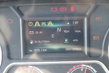 �������� ����H7�ؿ� ½���� 560���� 6X4 AMT�Զ���ǣ����ͼƬ
