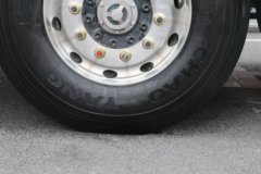 东风柳汽 乘龙H7重卡 陆航版 560马力 6X4 AMT自动挡牵引车(LZ4252H7DC1)