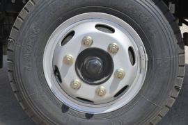 泓图300&nbsp;载货车底盘                                                图片